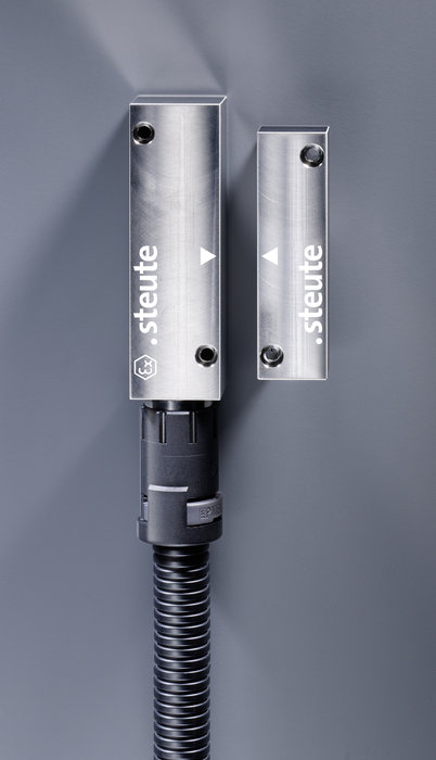 Sensores magnéticos tipo RC 2580: sensores magnéticos robustos y compactos
